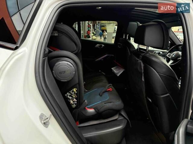 Білий БМВ Х6, об'ємом двигуна 3 л та пробігом 36 тис. км за 79900 $, фото 46 на Automoto.ua