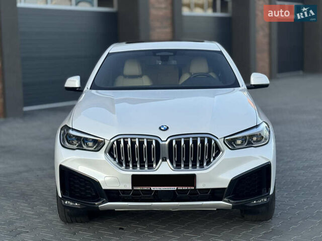 Білий БМВ Х6, об'ємом двигуна 3 л та пробігом 105 тис. км за 61500 $, фото 1 на Automoto.ua