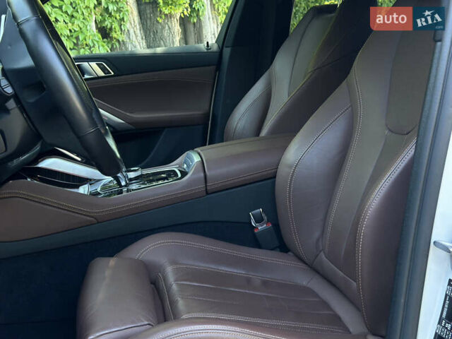 Білий БМВ Х6, об'ємом двигуна 3 л та пробігом 48 тис. км за 69500 $, фото 17 на Automoto.ua