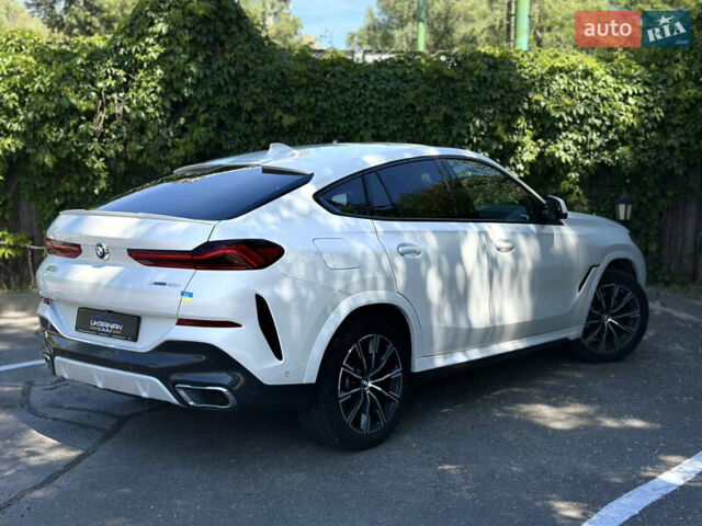 Білий БМВ Х6, об'ємом двигуна 3 л та пробігом 48 тис. км за 69500 $, фото 12 на Automoto.ua
