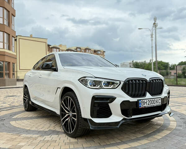 Білий БМВ Х6, об'ємом двигуна 3 л та пробігом 85 тис. км за 71000 $, фото 14 на Automoto.ua