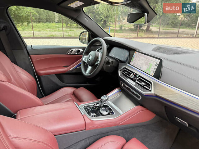 Білий БМВ Х6, об'ємом двигуна 3 л та пробігом 85 тис. км за 71000 $, фото 35 на Automoto.ua