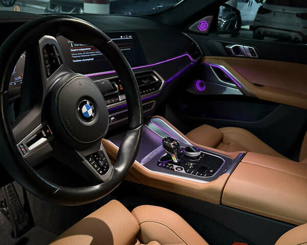 Белый БМВ Х6, объемом двигателя 3 л и пробегом 75 тыс. км за 95500 $, фото 13 на Automoto.ua