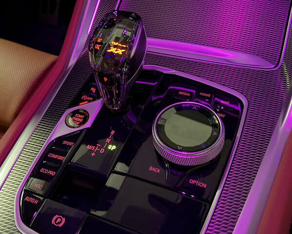 Белый БМВ Х6, объемом двигателя 3 л и пробегом 75 тыс. км за 95500 $, фото 15 на Automoto.ua