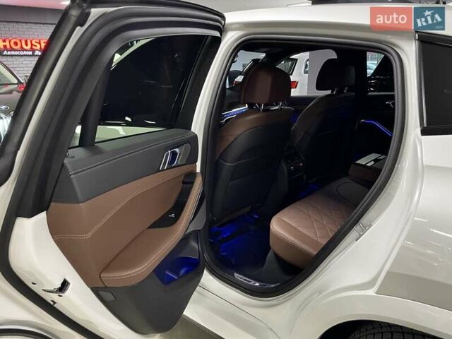 Белый БМВ Х6, объемом двигателя 2.99 л и пробегом 28 тыс. км за 109700 $, фото 34 на Automoto.ua