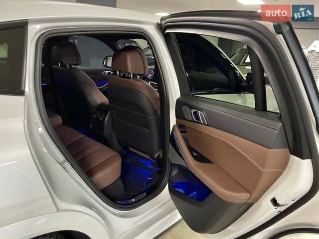 Белый БМВ Х6, объемом двигателя 2.99 л и пробегом 28 тыс. км за 109700 $, фото 36 на Automoto.ua