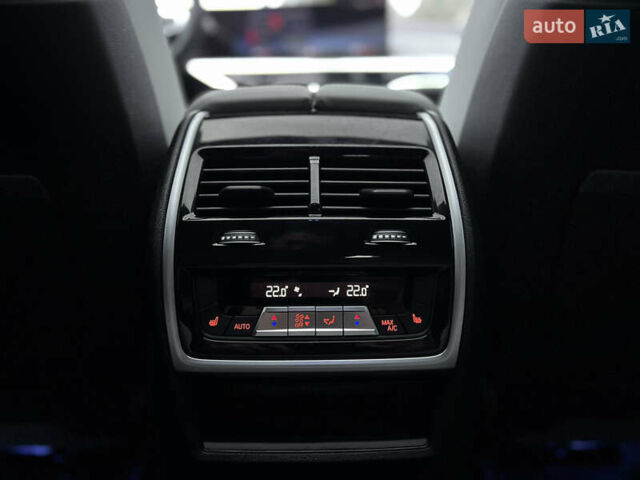 Білий БМВ Х6, об'ємом двигуна 4.39 л та пробігом 1 тис. км за 139000 $, фото 32 на Automoto.ua