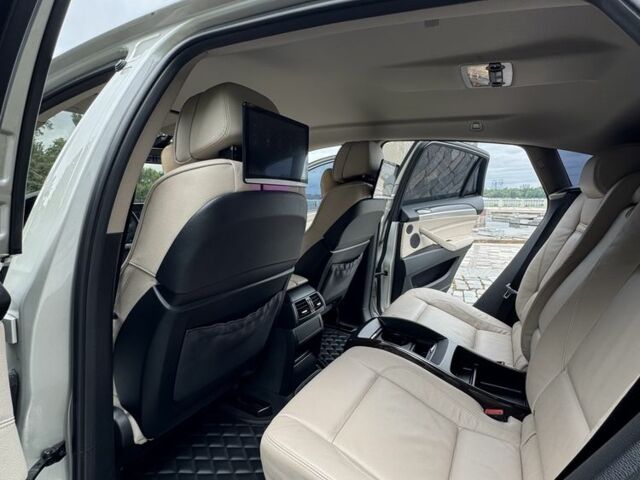 Бежевий БМВ Х6, об'ємом двигуна 3 л та пробігом 162 тис. км за 17777 $, фото 9 на Automoto.ua