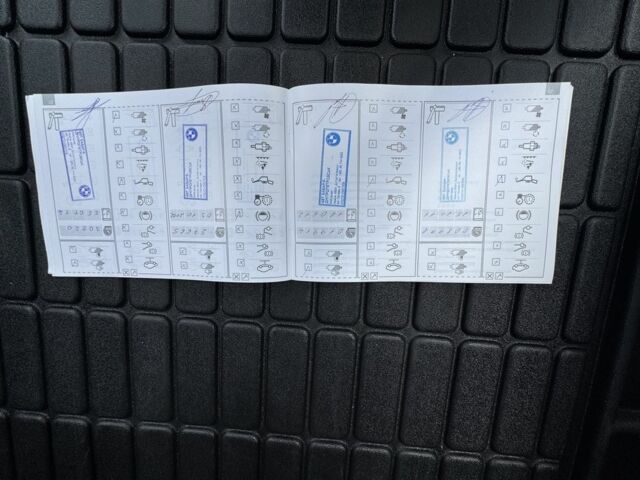 Бежевий БМВ Х6, об'ємом двигуна 3 л та пробігом 162 тис. км за 17777 $, фото 10 на Automoto.ua