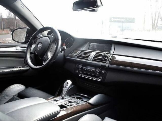 Чорний БМВ Х6, об'ємом двигуна 3 л та пробігом 225 тис. км за 21999 $, фото 8 на Automoto.ua