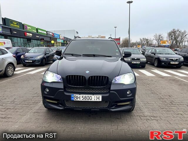 Черный БМВ Х6, объемом двигателя 3 л и пробегом 302 тыс. км за 16300 $, фото 2 на Automoto.ua