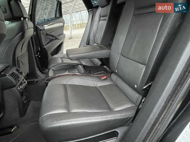 Чорний БМВ Х6, об'ємом двигуна 4.4 л та пробігом 229 тис. км за 13250 $, фото 52 на Automoto.ua