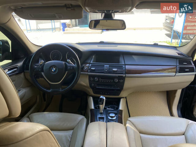 Черный БМВ Х6, объемом двигателя 4.39 л и пробегом 223 тыс. км за 13500 $, фото 9 на Automoto.ua