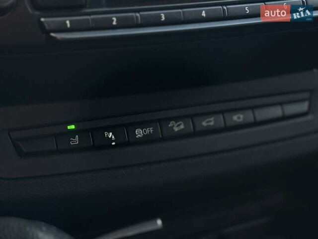 Чорний БМВ Х6, об'ємом двигуна 2.99 л та пробігом 333 тис. км за 22500 $, фото 46 на Automoto.ua