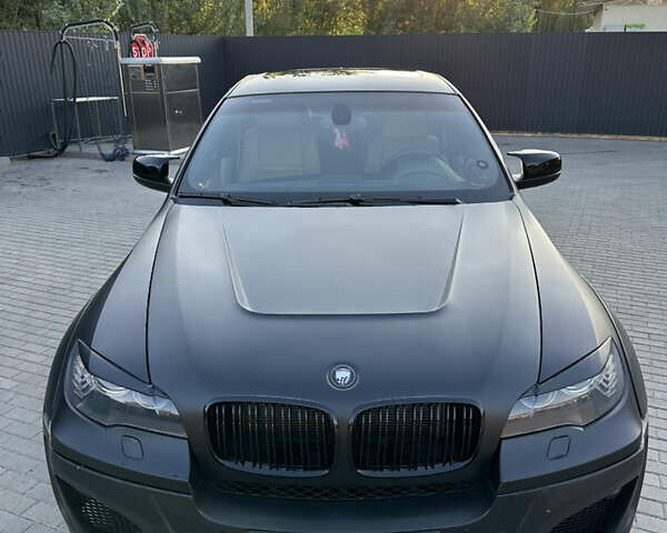 Чорний БМВ Х6, об'ємом двигуна 3 л та пробігом 215 тис. км за 14000 $, фото 4 на Automoto.ua
