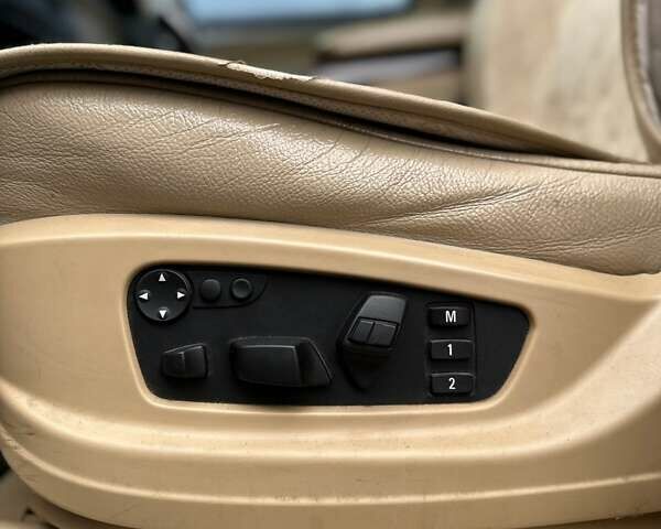 Чорний БМВ Х6, об'ємом двигуна 2.98 л та пробігом 210 тис. км за 11500 $, фото 27 на Automoto.ua