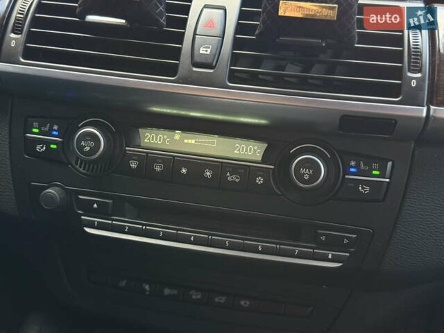 Чорний БМВ Х6, об'ємом двигуна 2.99 л та пробігом 333 тис. км за 22500 $, фото 55 на Automoto.ua