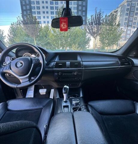 Черный БМВ Х6, объемом двигателя 3 л и пробегом 222 тыс. км за 17000 $, фото 5 на Automoto.ua
