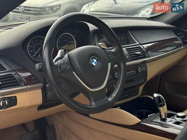 Черный БМВ Х6, объемом двигателя 3 л и пробегом 114 тыс. км за 18290 $, фото 25 на Automoto.ua