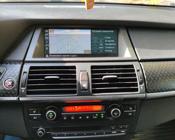 Чорний БМВ Х6, об'ємом двигуна 2.99 л та пробігом 180 тис. км за 13000 $, фото 8 на Automoto.ua