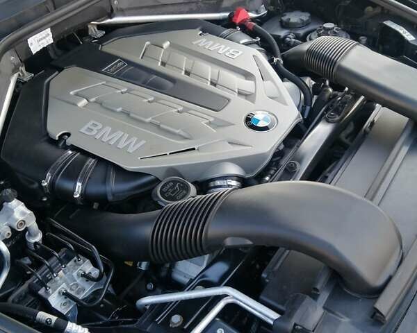 Чорний БМВ Х6, об'ємом двигуна 4.39 л та пробігом 68 тис. км за 17500 $, фото 17 на Automoto.ua