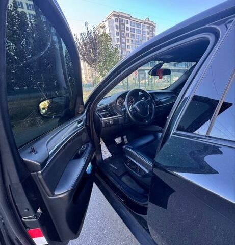 Чорний БМВ Х6, об'ємом двигуна 3 л та пробігом 222 тис. км за 16000 $, фото 6 на Automoto.ua