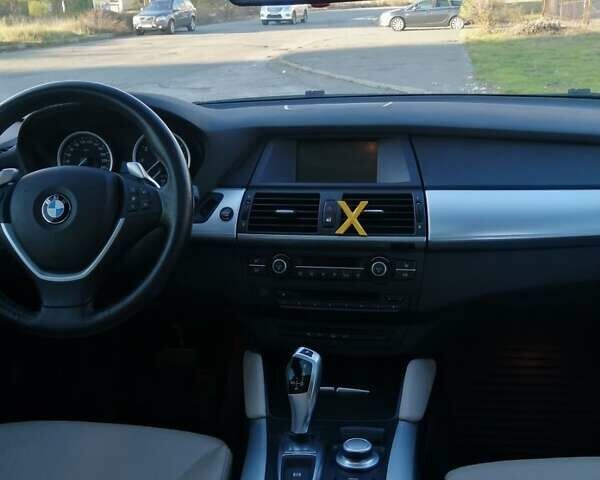 Чорний БМВ Х6, об'ємом двигуна 4.39 л та пробігом 68 тис. км за 17500 $, фото 11 на Automoto.ua