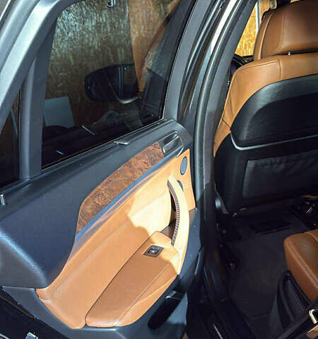 Черный БМВ Х6, объемом двигателя 3 л и пробегом 189 тыс. км за 16500 $, фото 4 на Automoto.ua