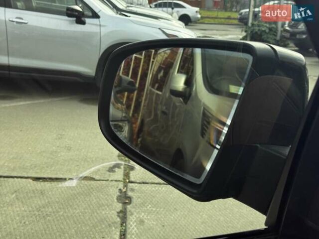 Черный БМВ Х6, объемом двигателя 3 л и пробегом 114 тыс. км за 18290 $, фото 10 на Automoto.ua