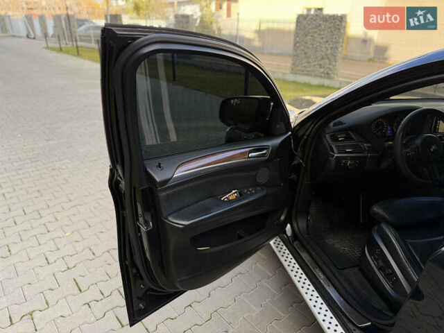 Чорний БМВ Х6, об'ємом двигуна 2.99 л та пробігом 333 тис. км за 22500 $, фото 29 на Automoto.ua