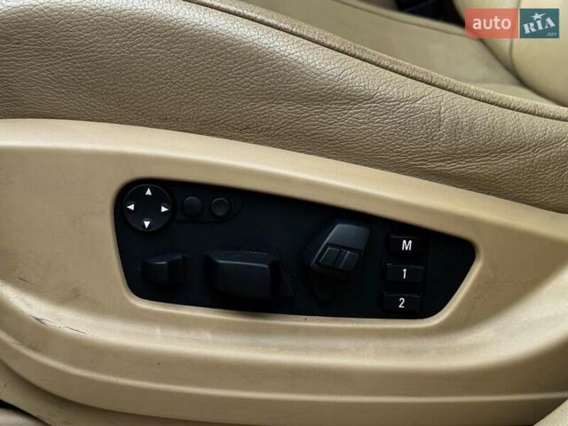 Черный БМВ Х6, объемом двигателя 3 л и пробегом 114 тыс. км за 18290 $, фото 12 на Automoto.ua