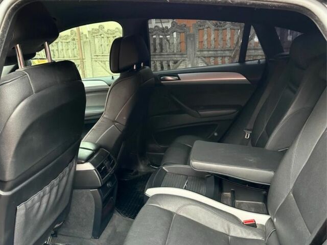 Черный БМВ Х6, объемом двигателя 3 л и пробегом 280 тыс. км за 20000 $, фото 3 на Automoto.ua