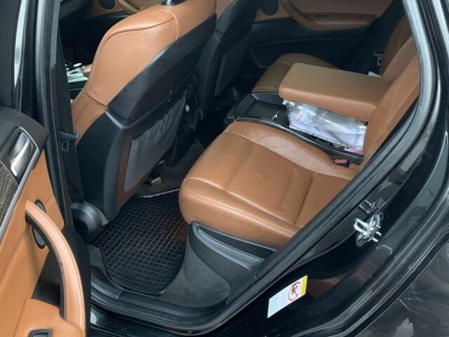 Черный БМВ Х6, объемом двигателя 3 л и пробегом 196 тыс. км за 23000 $, фото 7 на Automoto.ua