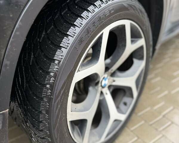 Чорний БМВ Х6, об'ємом двигуна 2.99 л та пробігом 250 тис. км за 18500 $, фото 9 на Automoto.ua