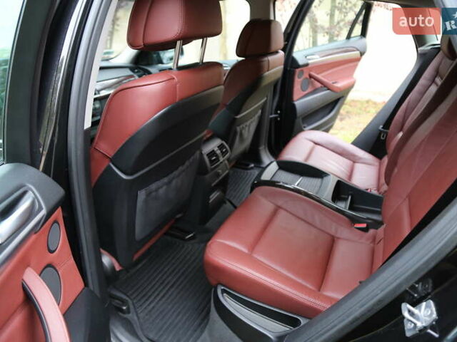 Чорний БМВ Х6, об'ємом двигуна 3 л та пробігом 165 тис. км за 20999 $, фото 11 на Automoto.ua