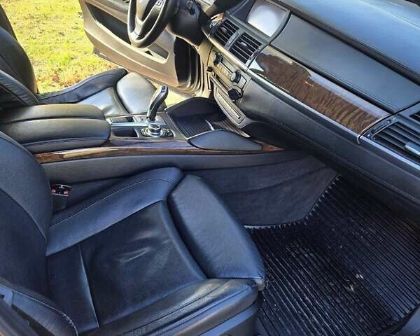 Черный БМВ Х6, объемом двигателя 4.4 л и пробегом 239 тыс. км за 14999 $, фото 20 на Automoto.ua