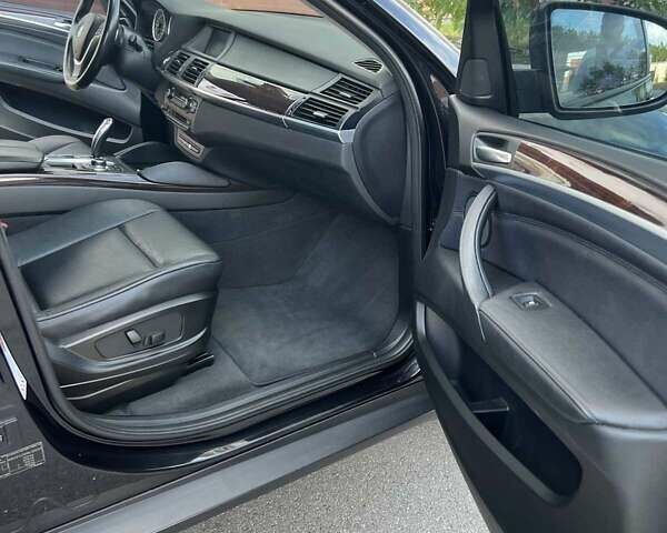 Черный БМВ Х6, объемом двигателя 3 л и пробегом 117 тыс. км за 19200 $, фото 8 на Automoto.ua