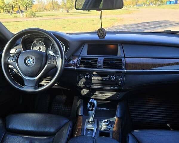 Черный БМВ Х6, объемом двигателя 4.4 л и пробегом 239 тыс. км за 14999 $, фото 26 на Automoto.ua