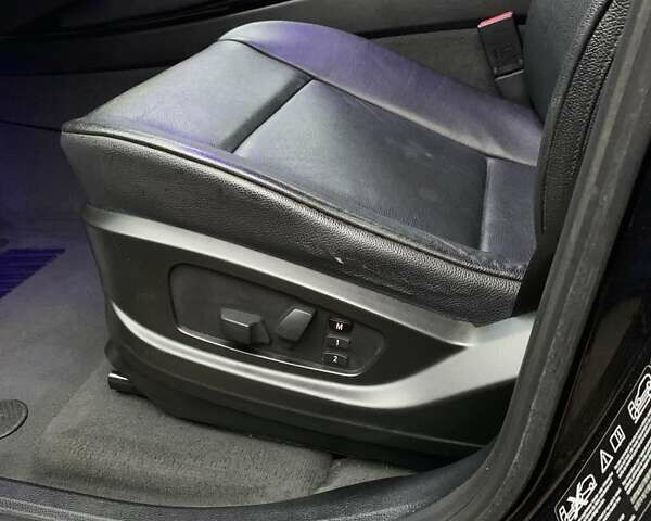 Черный БМВ Х6, объемом двигателя 3 л и пробегом 210 тыс. км за 18000 $, фото 14 на Automoto.ua