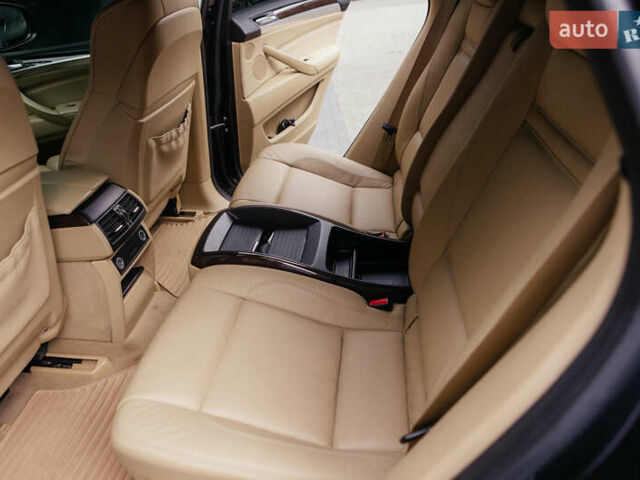 Черный БМВ Х6, объемом двигателя 3 л и пробегом 170 тыс. км за 17500 $, фото 18 на Automoto.ua