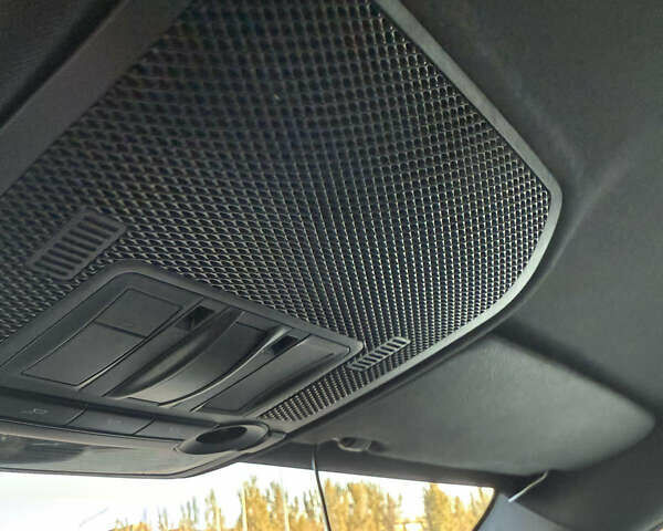 Чорний БМВ Х6, об'ємом двигуна 2.99 л та пробігом 360 тис. км за 24000 $, фото 15 на Automoto.ua