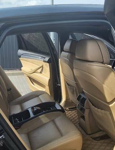 Черный БМВ Х6, объемом двигателя 2.99 л и пробегом 185 тыс. км за 17000 $, фото 11 на Automoto.ua