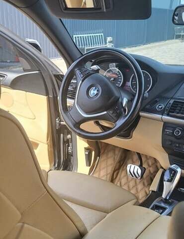 Черный БМВ Х6, объемом двигателя 2.99 л и пробегом 185 тыс. км за 17000 $, фото 12 на Automoto.ua