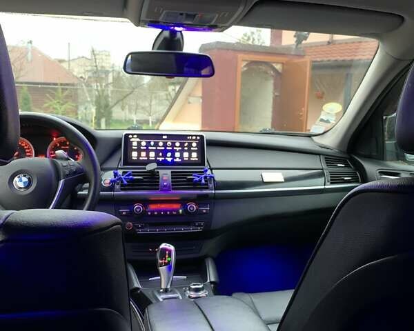 Черный БМВ Х6, объемом двигателя 3 л и пробегом 210 тыс. км за 19800 $, фото 25 на Automoto.ua