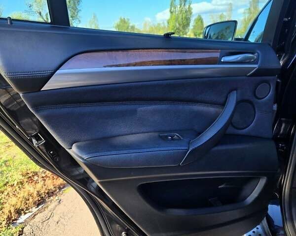 Черный БМВ Х6, объемом двигателя 4.4 л и пробегом 239 тыс. км за 14999 $, фото 31 на Automoto.ua