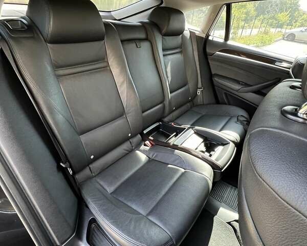 Черный БМВ Х6, объемом двигателя 3 л и пробегом 117 тыс. км за 19200 $, фото 17 на Automoto.ua