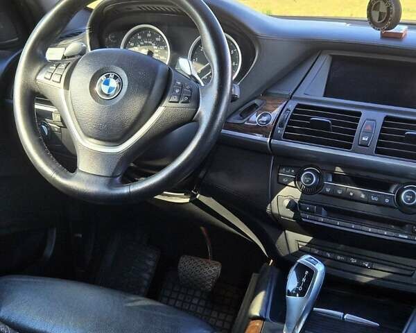 Черный БМВ Х6, объемом двигателя 4.4 л и пробегом 239 тыс. км за 14999 $, фото 27 на Automoto.ua
