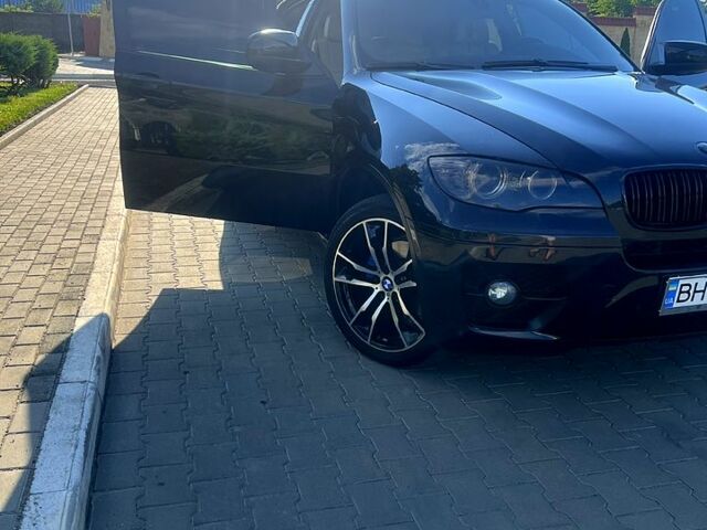 Черный БМВ Х6, объемом двигателя 3 л и пробегом 230 тыс. км за 20999 $, фото 2 на Automoto.ua
