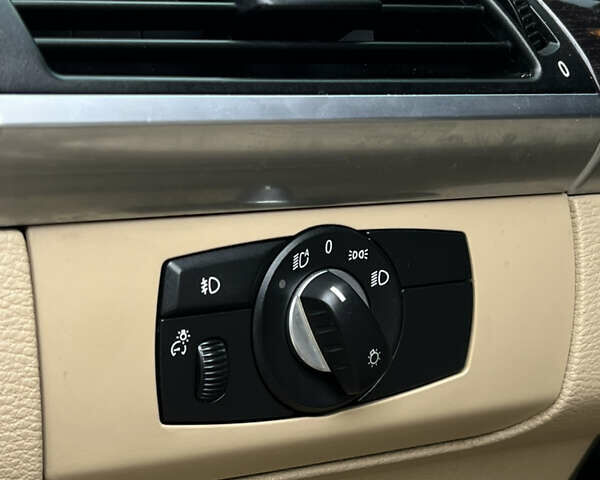 Черный БМВ Х6, объемом двигателя 3 л и пробегом 189 тыс. км за 13200 $, фото 26 на Automoto.ua