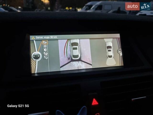 Черный БМВ Х6, объемом двигателя 3 л и пробегом 269 тыс. км за 19999 $, фото 2 на Automoto.ua